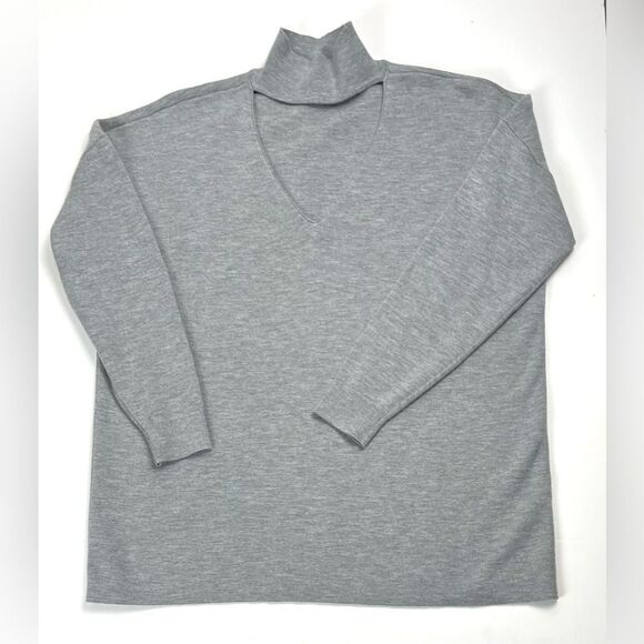 Alice + Olivia Cashmere Blend Open V Turtleneck Sweater - Picture 6 of 10